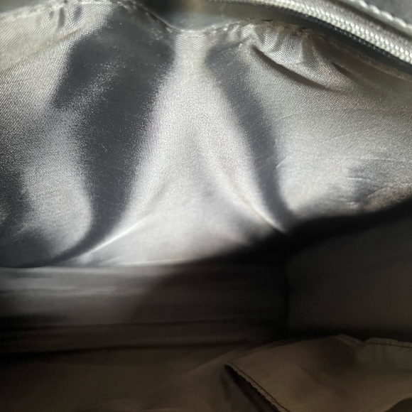 Targus Crocodile Embossed Computer Bag - Picture 3 of 7